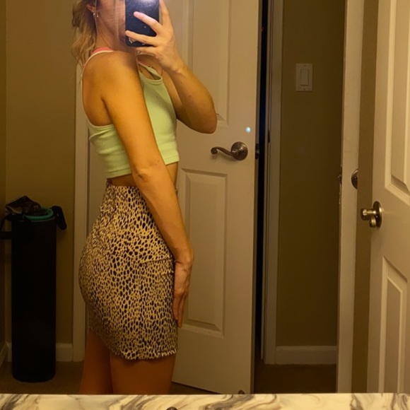 Brandy Melville Cheetah Print Skirt 👌🏻 - Picture 2 of 5